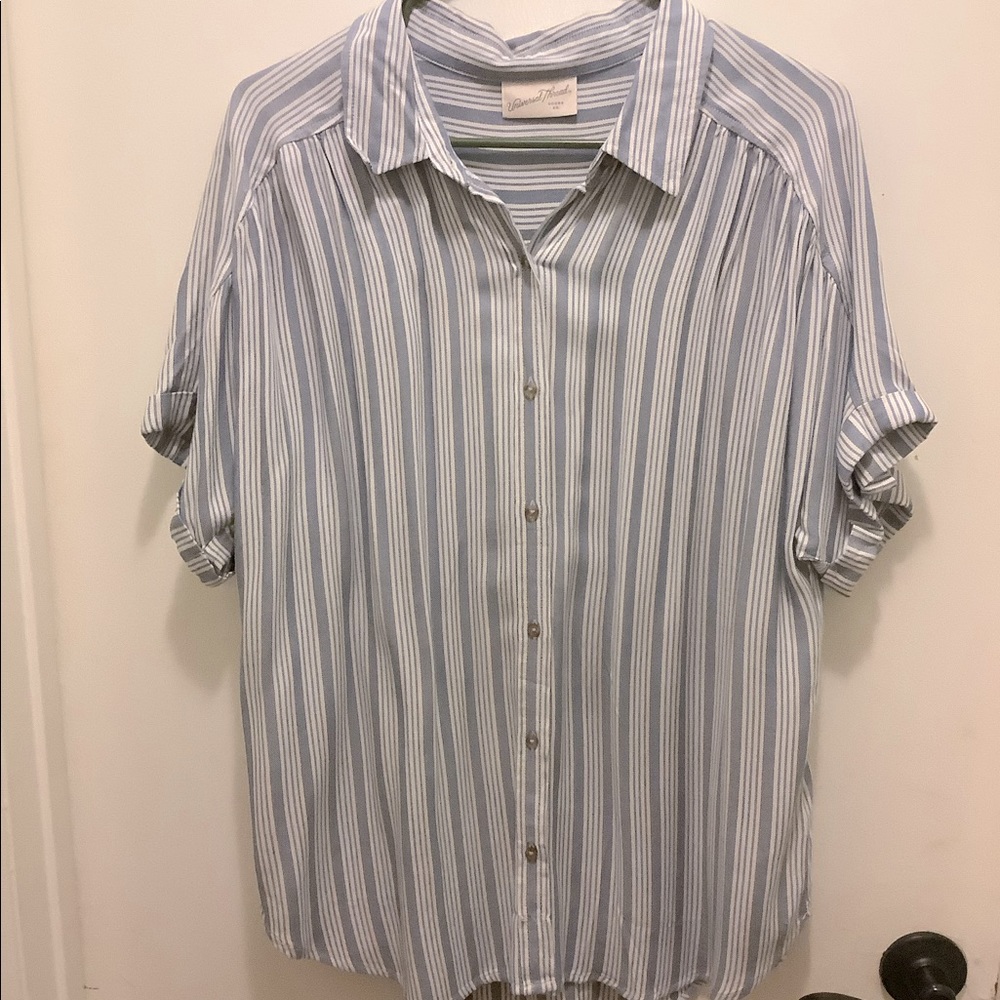 Universal Thread collared button down